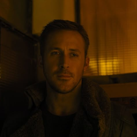 Ryan Gosling Blade Runner, Officer K, Ryan Gosling Movies, Short Boxed Beard, Tiktok Photos, Our Last Summer, Face Claims Male, Райан Гослинг, Blade Runner 2049