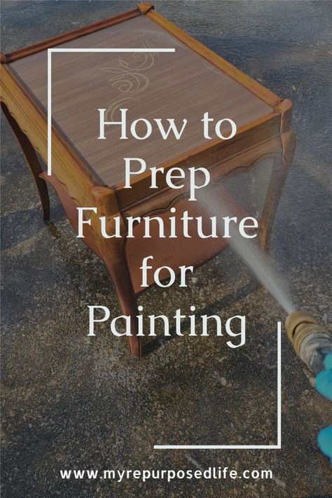 Easy Furniture Makeover, Trunk Makeover, Heirloom Traditions Paint, Painted Bookshelves, Coffee Table Makeover, Old Table, Painted Vinyl, Free Furniture, Table Makeover