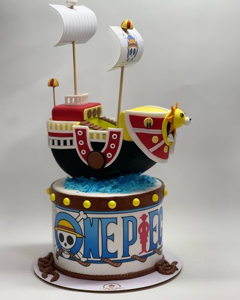 One Piece Theme Cake Design, One Piece Torte, One Piece Theme Cake, One Piece Cake Design, One Piece Birthday Theme Party Ideas, One Piece Anime Cake, Luffy Cake, One Piece Cake, One Piece Birthdays