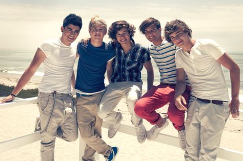 One Direction, 'Up All Night': Track-By-Track Review | Billboard One Direction 2014, 1d Songs, One Direction Songs, What Makes You Beautiful, Up All Night, Beautiful Lyrics, One Direction Pictures, I Love One Direction, Makes You Beautiful