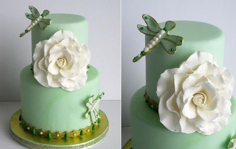 Dragonfly Wedding Theme, Dragonfly Cake, Mint Green Cakes, High End Gifts, Dragonfly Birthday, Dragonfly Wedding, Gardenia Flower, Luxury Gift Boxes, Green Wedding Cake