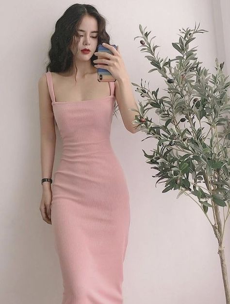 Pink Simple Prom Dress, Pastel Pink Dress, Dress Straps, Simple Prom Dress, Changing Leaves, Korean Fashion Dress, فستان سهرة, Glam Dresses, Mode Vintage