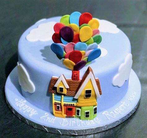 Up Birthday Cake Pixar, Pixar Up Cake, Up Cake Ideas Disney, Up House Cake, Up Cake Disney, Up Movie Cake, Up Birthday Cake, Housewarming Cake, Baby Boy Birthday Themes