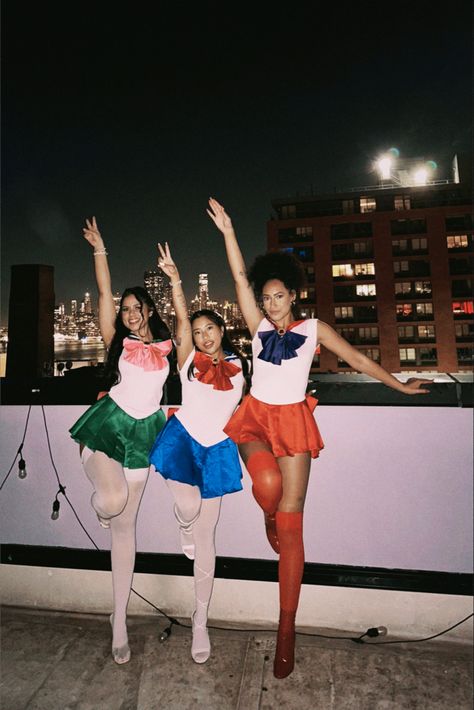 Sailor Scouts Costume, Sailor Jupiter Halloween Costume, Sailor Mercury Costume, Sailor Moon Group Costume, Sailor Moon Couple Costume, Cute Trio Costumes For Halloween, Sailor Moon Group, 3 Matching Halloween Costumes, Cute Group Costume Ideas