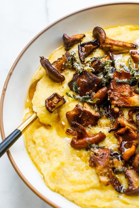 Try this mushroom polenta recipe, a Creamy Garlic Polenta with Chanterelle Mushrooms and Sage Brown Butter, for your next dinner party! Truffle Polenta Recipe, Polenta Casserole Recipes, Chanterelles Mushrooms Recipes, Wild Golden Chanterelles Recipe, Chantrell Mushrooms Recipes, Garlic Polenta, Chanterelle Mushroom Recipes, Chanterelle Recipes, Sage Brown Butter