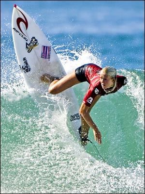 Hamilton Aesthetic, Professional Surfers, Bethany Hamilton, Pro Surfers, Soul Surfer, Hawaii Surf, Surf Lesson, Water Me, Big Waves