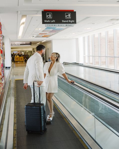 Airport Concept, Airport Photoshoot, Airport Wedding, Destination Wedding Photos, Ny Wedding, Wedding Destination, Pregnancy Photoshoot, Weeding, Pre Wedding