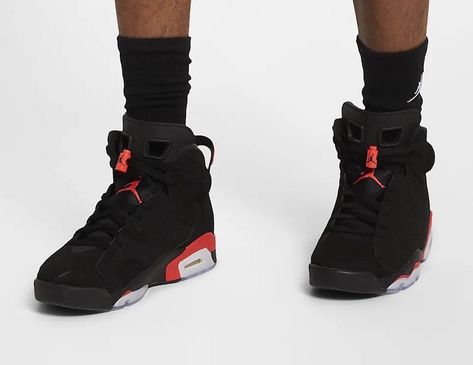 The Air Jordan 6 Retro “Infrared” Returns in its OG Nike Air Glory This Month Bg Black, Nike Casual Shoes, Jordan Yeezy, Nike Gear, Jordan Retro 6, Retro 6, Nike Air Jordan 6, Shoes Free, Nike Shoes Outfits