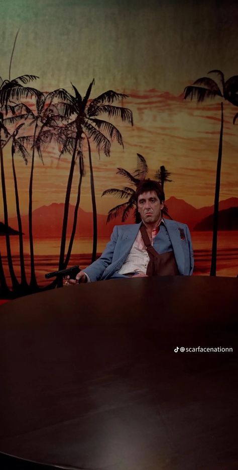 Tony Montana Pfp, Tony Montana Aesthetic, Movie Phone Wallpaper, Tony Montana Wallpaper, Scarface Wallpaper Iphone, The World Is Yours Wallpaper, Scarface Wallpaper Aesthetic, Montana Wallpaper, Toni Montana