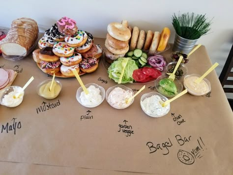 Bagel And Coffee Bar, Bagel Bar Toppings, Bagel Birthday Party, Bagel And Donut Bar, Bagel And Mimosa Bar, Baby Shower Bagel Bar, Bagel Bar Brunch Showers, Bagel Party Ideas, Bagel Brunch Bar