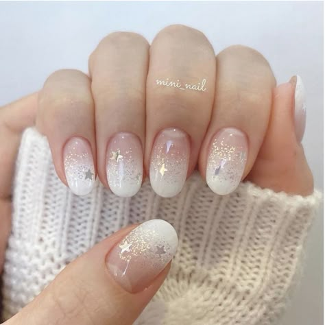 Snow Nails, Nail Time, Christmas Gel Nails, Minimal Nails, Cute Gel Nails, Soft Nails, Star Nails, Oval Nails, Xmas Nails