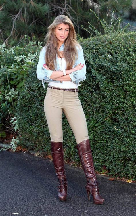 Amy Willerton In the Jungle - Im a Celebrity, Get Me Out of Here Pics Equestrian Outfits, Boots Women Fashion, Beautiful Boots, Dinner Outfits, Riding Outfit, Equestrian Style, Boots Outfit, High Heel Boots, Brown Boots