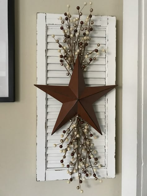 Distressed country star shutter Window Shutters Decor Ideas, Primitive Shutters Decor Ideas, Wooden Shutter Craft Ideas, Old Shutter Ideas For Christmas, Old Shutter Ideas, Shutter Crafts Ideas, Window Shutters Decor, Shutter Projects Farmhouse Style, Farmhouse Shutters Decor