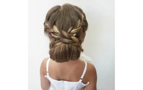 Womens Hair Updos, Hair For First Communion Style, Communion Updo Hairstyles, 1st Communion Hairstyles, First Communion Updo, Girls Hairstyles For Weddings, First Holy Communion Hairstyles, Flower Girl Hairstyles Updo, Flower Girl Updo