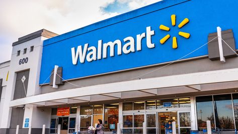 Walmart shopper leaves cart behind after lack of self-checkouts due to rules Spiral Dynamics, Walmart Customers, Morgan Stanley, Walmart Store, Writing Blog, Walmart Gift Cards, Old Phone, Buy Bitcoin, Wall Street Journal