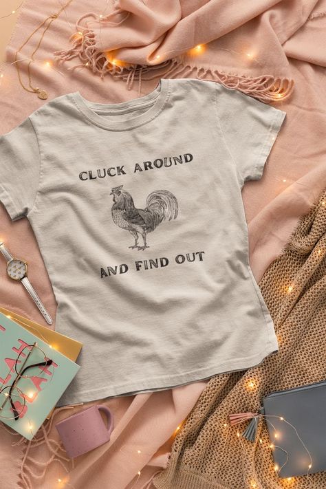 Cute Diy Shirts Vinyl, Womens Cricut Shirts, Cricut Shirt Ideas Funny, Cricut Shirt Designs For Women, Funny Chicken Shirts For Women, Chicken Tshirts Ideas, Funny Chicken Shirts, Chicken T Shirts Funny, Funny Farm Shirts