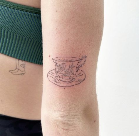 Chamomile Tea Tattoo, Dainty Teacup Tattoo, Fine Line Teacup Tattoo, Vintage Teacup Tattoo, Tea Mug Tattoo, Tea Cup Tattoo Vintage, Teacup Tattoo Vintage, Teabag Tattoo, Cup Of Tea Tattoo