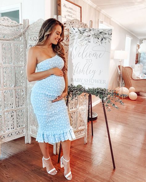 Baby Shower Outfit Ideas, Vestidos Para Baby Shower, Cute Maternity Dresses, Maternity Dresses For Baby Shower, Shower Outfits, Summer Baby Shower, Cute Maternity Outfits, Stylish Maternity Outfits, Baby Shower Outfit