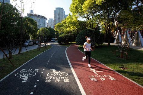 A New Waterline for Shanghai by Agence Ter « Landscape Architecture Works | Landezine Landscape Gardening, Jogging Track, Sport Park, Easy Landscaping, Landscape Design Plans, River Bank, Urban Setting, Street Design, City Design