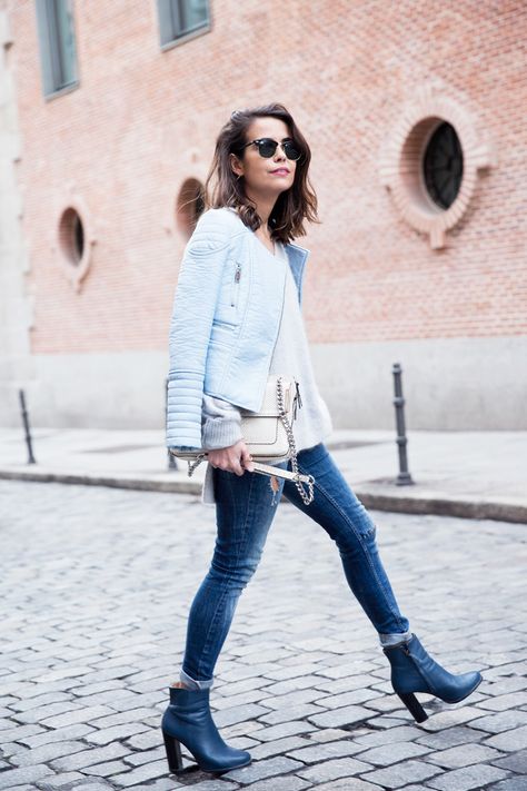 Pastel_Biker_Jacket-Ripped_Jeans-Collagebintage-Outfit-19 Faux Leather Jacket Outfit, Moto Jacket Outfit, Blue Suede Boots, Light Blue Jacket, Street Style Fall Winter, Jeans Heels, Looks Jeans, Heels Casual, Blue Leather Jacket