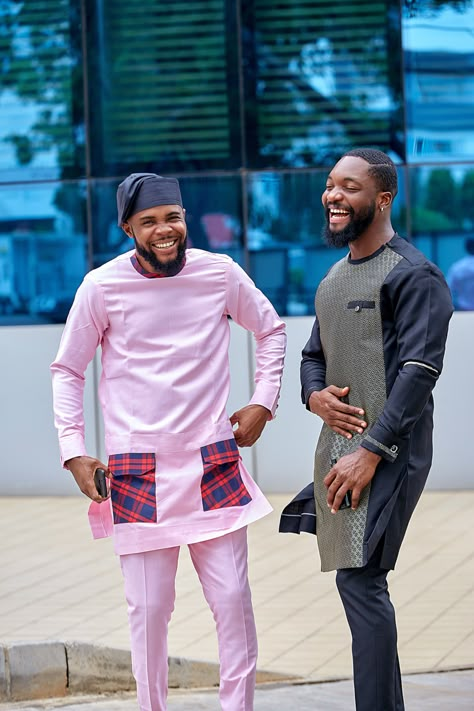 Men kaftan design Kaftan Designs For Men 2021, Kaftan Designs Men, Men Kaftan African Fashion, Nigerian Men Fashion Senator, Men Kaftan Designs, Exotic Men, Mens Kaftan, African Wear Designs, Men African Wear