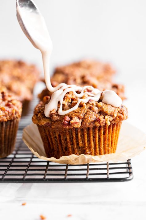 Glutenfree Carrotcake, Paleo Carrot Cake Muffins, Gluten Free Carrot Cake Muffins, Paleo Baking Recipes, Carrot Cake Muffin Recipe, Paleo Snack Recipes, Paleo Carrot Cake, Paleo Recipes Snacks, Paleo Running Momma