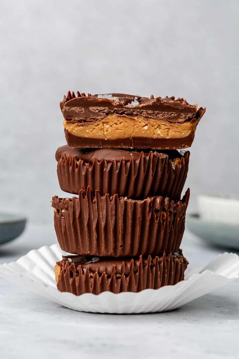 5 Ingredient Peanut Butter Cups, Healthier Peanut Butter Cups, Resses Peanut Butter Cups, Reese’s Peanut Butter Cups Recipe, Healthy Reese’s Peanut Butter Cups, Reese’s Peanut Butter Cups, Making Peanut Butter, Peanut Butter Cups Recipe, Peanut Butter Dessert Recipes