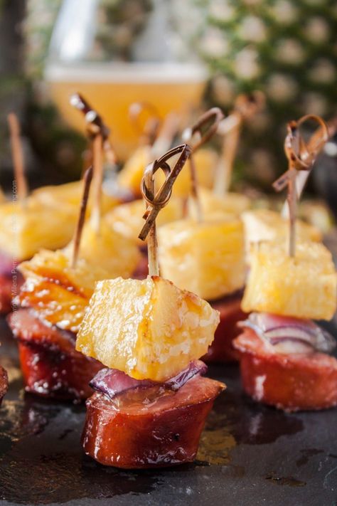 Pineapple Sausage Bites with Hazy IPA Glaze - Craft Beering Sausage Pineapple, Pineapple Sausage, Pineapple Appetizers, Sausage Bites, Sausage Appetizers, Super Bowl Menu, Pineapple Sorbet, Pineapple Recipe, Pineapple Glaze