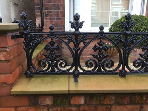 Cast Iron Railings Balconies, Victorian Railings, Iron Railings Outdoor, Cast Iron Railings, Cast Iron Gates, Iron Balcony Railing, Cast Iron Fence, Gates And Railings, Iron Railings