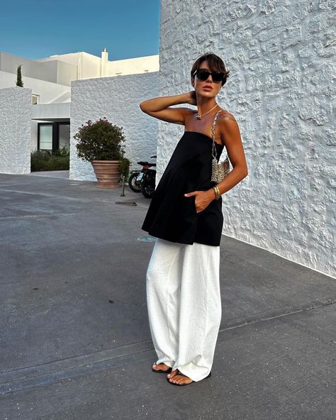 Street Style: Get The Look Linen Basket, Dinner Party Outfits, Summer Street Style, Summer Elegance, Basket Bags, Coastal Casual, European Summer Outfits, Chic Summer Outfits, Summer Street