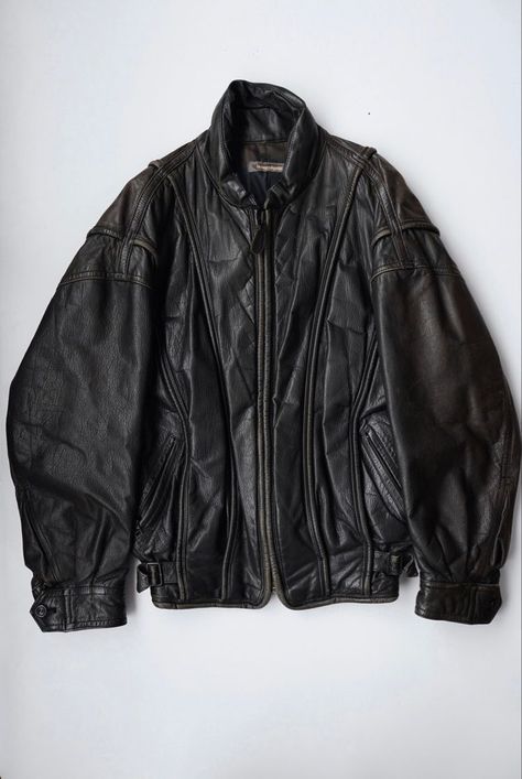 issey miyake leather jacket Cool Clothing Pieces, Issey Miyake Aesthetic, Issey Miyake Jacket, Cool Leather Jackets, Grunge Leather Jacket Outfit, Grunge Winter Jacket, Vintage Leather Jacket Outfits, Big Leather Jacket, Baggy Leather Jacket