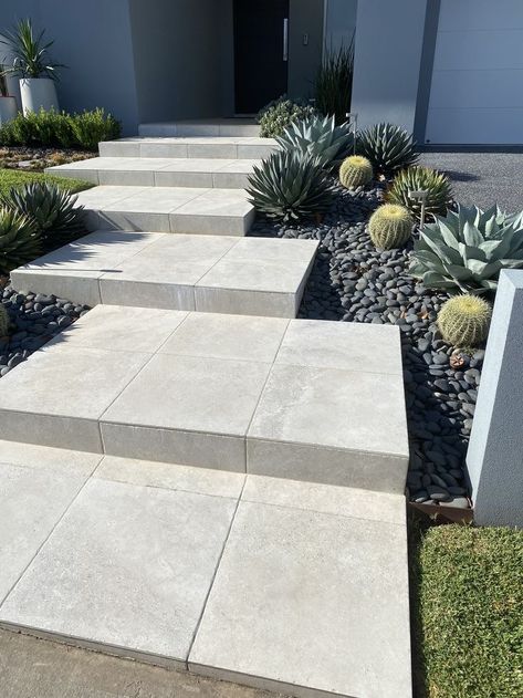 Landscape Entrance Design Front Walkway, Walkway Up To Front Door, Front Yard Landscaping With Steps, Modern Minimalist Garden Design, Front Yard Walkway Ideas Entrance Steps, Front Yard Steps Landscaping, Boho Front Yard, Front House Walkway Ideas, Large Rock Landscaping Ideas Front Yards