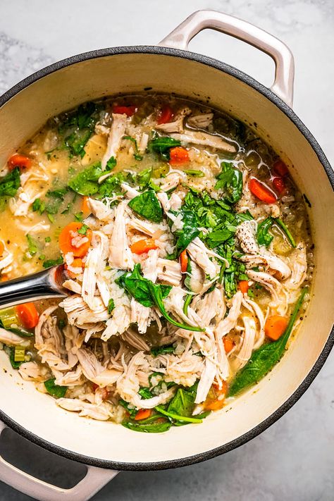 Enjoy a heartwarming bowl of this comforting Chicken Vegetable Soup packed with juicy shredded chicken, tender veggies, rice, and spinach, all simmering in a delicious savory stock. Chicken Soup No Celery, Chicken Soup Spinach, Spinach Vegetable Soup, Chicken Spinach Soup, Chicken And Veg Soup, Juicy Shredded Chicken, Rice And Spinach, Soup And Salad Combo, Veggies And Rice