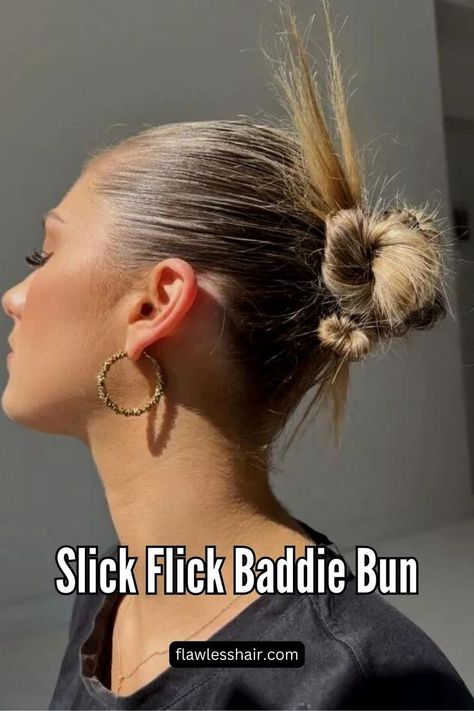 Slick Flick Baddie Bun Bad Hair Day Hairstyles, Bag Campaign, Updos Hair, Double Menton, Runway Hair, Couture Hairstyles, Twist Ponytail, Runway Makeup, Peinados Recogidos