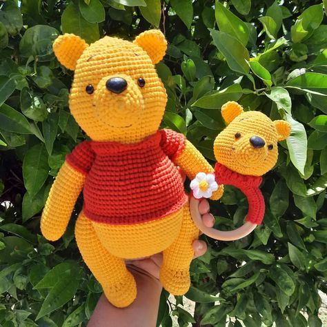 Toy Winnie the Pooh Amigurumi Free Pattern - Amigurumi Winnie The Pooh Amigurumi, Disney Crochet Patterns, Crochet Costumes, Bear Patterns Free, Crochet Disney, Crochet Baby Toys, Crochet Animals Free Patterns, Crochet Design Pattern, Free Amigurumi Patterns