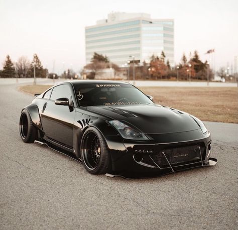 350z Rocket Bunny Rocket Bunny Kit, Nissan Z Cars, Honda Integra, Rocket Bunny, R34 Skyline, Dropped Trucks, Custom Sport Bikes, Super Fast Cars, Jdm Wallpaper