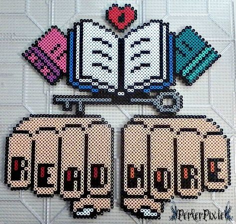 Delica Patterns, Perler Ideas, Easy Perler Beads Ideas, Hama Beads Design, Perler Bead Templates, Melty Beads, Diy Perler Beads, Iron Beads, Bead Ideas