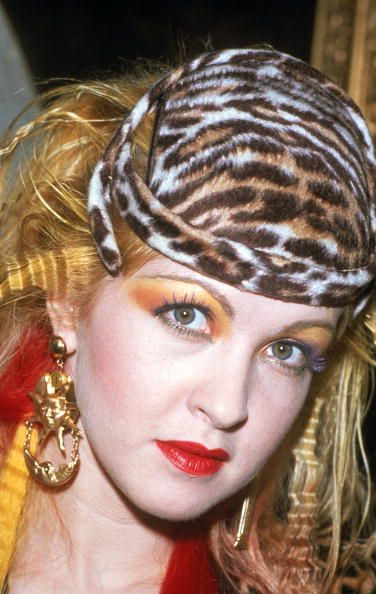 Cyndi L ❤ Cyndi Lauper Makeup, Cyndi Lauper 80s Fashion, 80s Makeup Trends, Cyndi Lauper 80s, Cindy Lauper 80's, 80s Makeup Looks, Cyndi Lauper Album Cover, Cyndi Lauper True Colors, Deep Red Lips