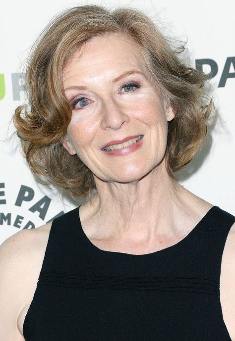 Who Frances Conroy is and why people love Conroy? It can be difficult and challenging to determine who this celebrity release and why so popular. However, you can assist yourself by browsing the Affair Post, which is a dominating and reliable platform to get details regarding the celebrities at the present moment. Frances Conroy, Frankie And Johnny, Handsome Prince, Horror Story, Famous Women, American Horror, Horror Stories, American Horror Story, The Duff