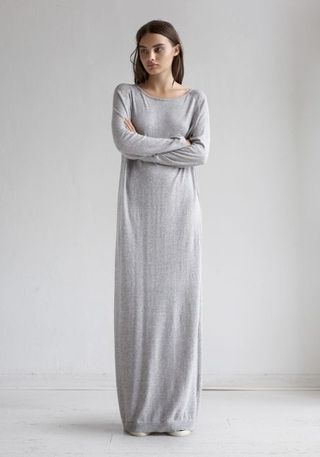 Photo Cozy Wear, Lounge Dress, White Wall, Style Outfits, Minimal Fashion, Outfits Casuales, Evening Gown, Passion For Fashion, Modest Fashion