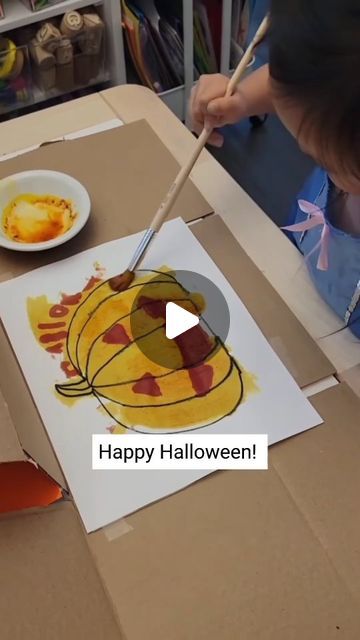 Agnes | Toddler Learning Activities on Instagram: "🎃✨ Ready for some spooky science fun with the kids?

 Let’s make a mystery Halloween message that magically appears! All you need is baking soda, water, and turmeric to reveal the surprise! 🧪👀

1. Mix baking soda and water, then use it to write a spooky message on paper.

2. Let it dry.

3. Hand it over to your toddler with some turmeric and water (or turmeric and hand sanitizer), and watch their face light up as they ‘magically’ uncover your hidden words! 🧡🖋️

Tip - make sure to paint on top of cardboard or use a thicker paper as turmeric stains!! 

Perfect for curious little minds and it's Halloween magic that’s totally toddler-approved! A fun way to sneak in some science! 🧡💡

#HalloweenFun #ToddlerMagic #MysteryMessage #BusyParen Turmeric Painting, Organized Christmas, Spooky Science, Halloween Food Crafts, Halloween Crafts Preschool, Baking Soda Water, Hidden Words, Halloween Preschool, Science Projects For Kids