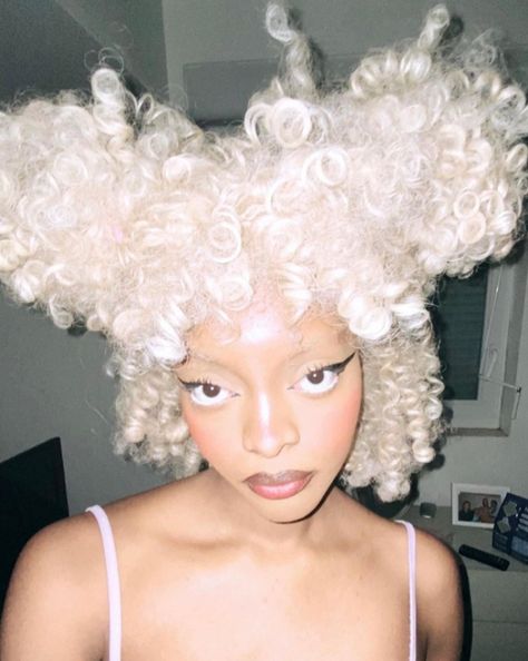 White Coily Hair, Pastel Locs, Puffy Aesthetic, Puffy Hairstyles, Afro Pigtails, Pandora Lovegood, White Afro, Afro Puff Hairstyles, Town Inspiration