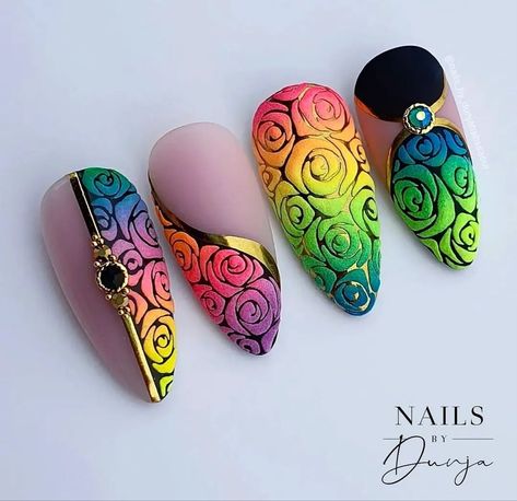 Beach Nails Art, 2023 Beach, Neon Nail Art, Beach Nail Art, Summer Nail Colors, Rose Nail Art, Nail Art Techniques, Nail Art Set, Nail Art Designs Diy