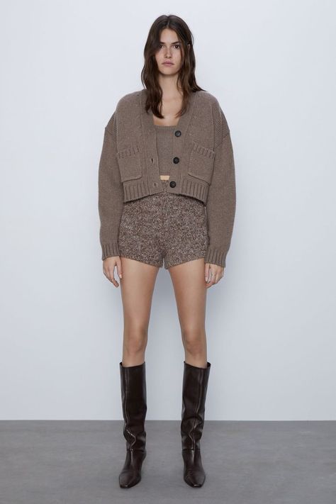 Zara Pocket Knit Cardigan Knit Shorts Outfit, Trending Sandals, Shorts Outfit, Ribbed Knit Top, V Neck Cardigan, Knit Shorts, Long Sleeve Mini Dress, Knitwear Women, Affordable Fashion