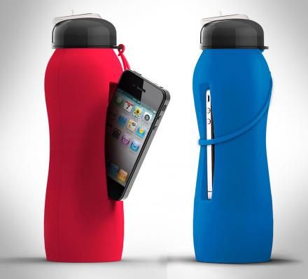 Beat Bottle Is a Water Bottle That Holds Your Phone Bike Accessories Gadgets, Unique Water Bottle, Cycling Water Bottle, Foldable Water Bottle, Collapsible Water Bottle, Bottle Designs, Travel Water Bottle, Silicone Bottle, Bottom Of The Bottle