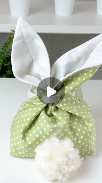 Bunny Bags For Easter Sewing Patterns, Easter Bunny Bags Free Pattern, Bunny Bags For Easter, Bunny Bag Pattern, Sewing Templates, Easter Bags, Easter Presents, Bunny Bags, Spring Craft