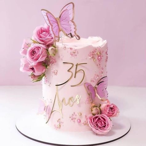 Torturi Baby Shower, Queens Birthday Cake, Floral Cake Design, Flower Cake Design, Modern Birthday Cakes, Butterfly Birthday Cakes, Birthday Cake With Flowers, Beautiful Cake Designs, Elegant Birthday Cakes