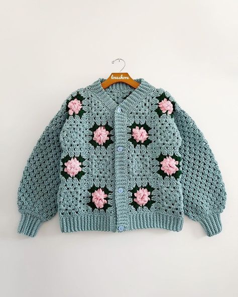 LOVESHORE (@loveshorestudio) • Instagram photos and videos Flower Granny Square Cardigan, Lily Granny Square, Lotus Crochet, Flower Granny Squares, The Lotus Flower, Granny Square Cardigan, Cardigan Fits, My Culture, Square Cardigan