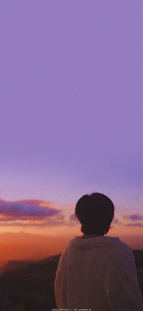 Namjoon Flower Aesthetic, Namjoon Purple Wallpaper, Kim Namjoon Aesthetic Wallpaper, Rm Wild Flower, Kim Namjoon Aesthetic, Namjoon Aesthetic, Whatsapp Background, Indigo Wallpaper, Marvel Background