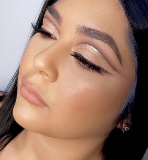 Soft glam cut crease. #cutcrease #softglam Crease Cut Eyeshadow, Brown Cut Crease Eyeshadow, Soft Cut Crease, Semi Cut Crease, Event Aesthetic, Eyeshadow Crease, Pink Lips Makeup, Light Pink Lips, Cut Crease Eyeshadow